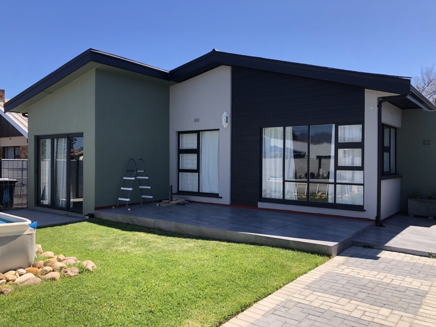 3 Bedroom Property for Sale in Strand North Western Cape